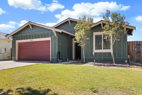 312 Copper Crest Dr, Copperopolis, CA 95228