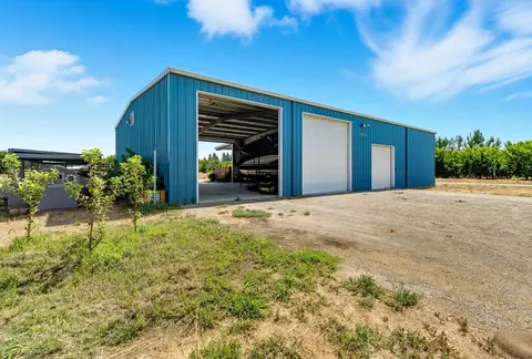 880 Root Rd, Modesto, CA 95357 photo 5