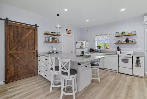 880 Root Rd, Modesto, CA 95357 photo 8