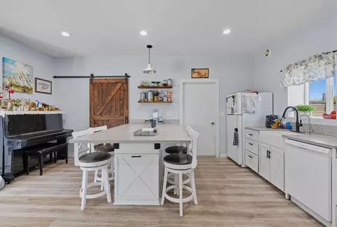 880 Root Rd, Modesto, CA 95357 photo 7