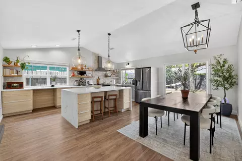 Kitchen - 4951 Kurz Cir, Carmichael, CA 95608 photo 3 of 10