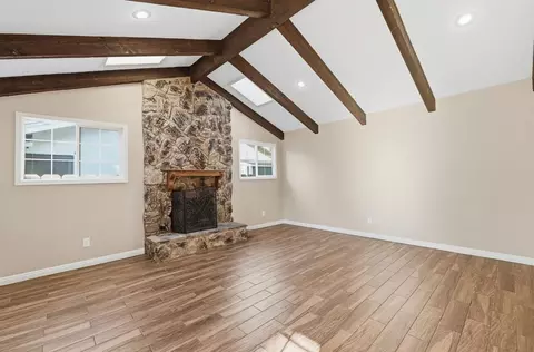 Living - 1509 Maplehill Rd, Modesto, CA 95350 photo 5 of 9
