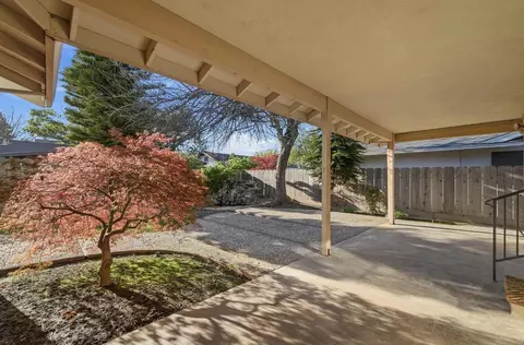 Exterior - 1509 Maplehill Rd, Modesto, CA 95350 photo 3 of 9