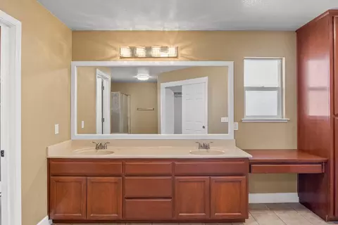 Other - 637 Rebekah Ct, Ripon, CA 95366 photo 12 of 14