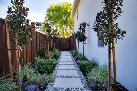 Exterior - 637 Rebekah Ct, Ripon, CA 95366 photo 10 of 16