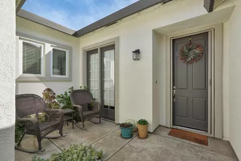 Exterior - 602 S Highland Ave, Ripon, CA 95366 photo 4 of 6