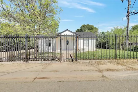 Exterior - 2909 Date St, Live Oak, CA 95953 photo 6 of 13