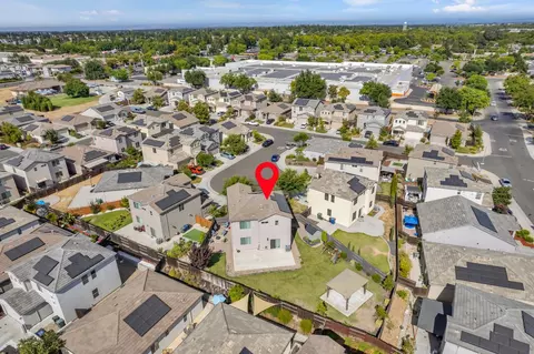 View/Area - 2816 Balaton Ct, Antelope, CA 95843 photo 3 of 4