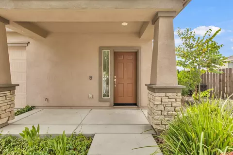Exterior - 2816 Balaton Ct, Antelope, CA 95843 photo 3 of 11