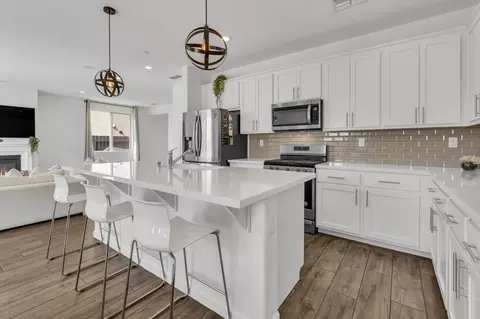 Kitchen - 2816 Balaton Ct, Antelope, CA 95843 photo 5 of 6