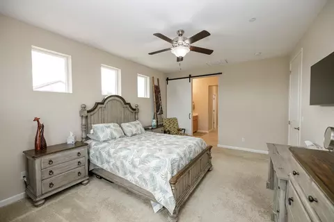 Bedroom - 1521 Deborah Cir, Escalon, CA 95320 photo 3 of 6
