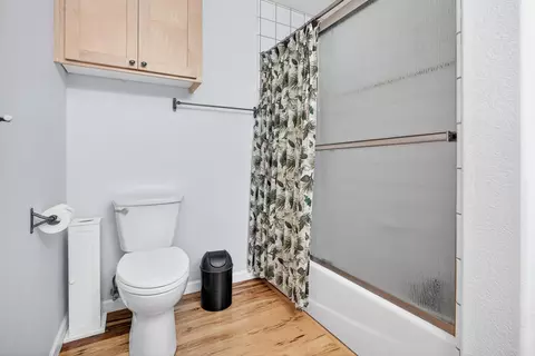 Bath - 1660 Columbia Way, Arnold, CA 95223 photo 6 of 6