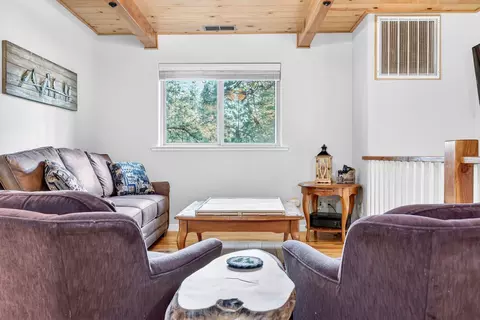 Living - 1660 Columbia Way, Arnold, CA 95223 photo 3 of 4