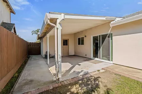 Exterior - 1804 Ipswich Way, Modesto, CA 95358 photo 4 of 7