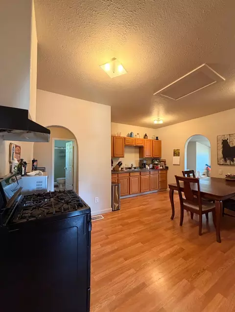 Kitchen - 33 Kneeland St, Colfax, CA 95713 photo 1 of 12