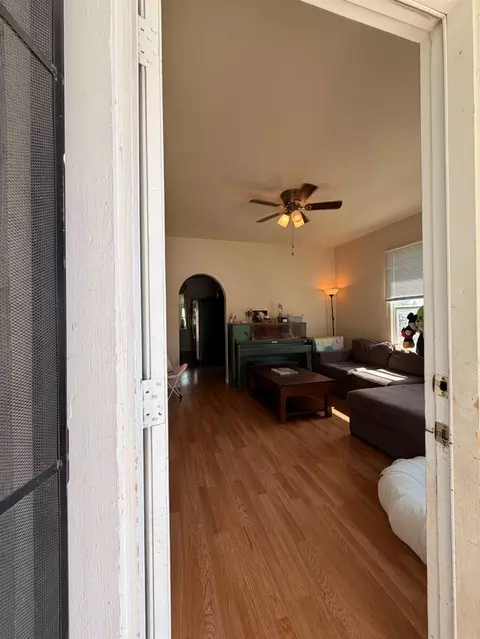 Entry Way - 33 Kneeland St, Colfax, CA 95713 photo 2 of 9