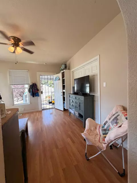 Entry Way - 33 Kneeland St, Colfax, CA 95713 photo 4 of 9