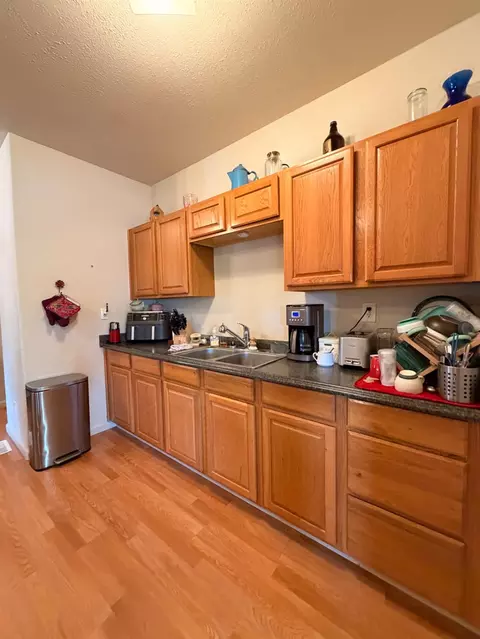 Kitchen - 33 Kneeland St, Colfax, CA 95713 photo 9 of 12