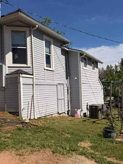 Exterior - 33 Kneeland St, Colfax, CA 95713 photo 18 of 20