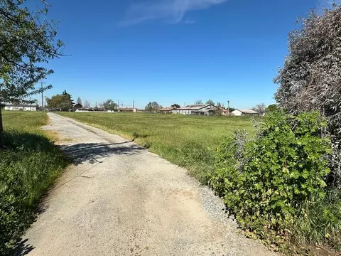 4518 Mountain View Rd, Hughson, CA 95326 photo 8
