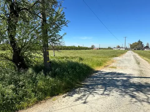4518 Mountain View Rd, Hughson, CA 95326 photo 7