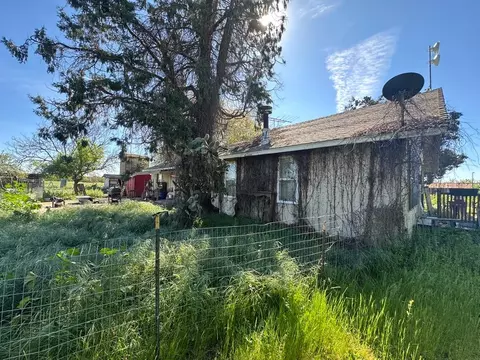 4518 Mountain View Rd, Hughson, CA 95326 photo 4