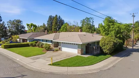 View/Area - 5637 Kiva Dr, Carmichael, CA 95608 photo 3 of 7