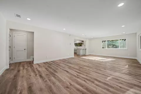 Living - 3115 Apache Rd, Dorrington, CA 95223 photo 1 of 5