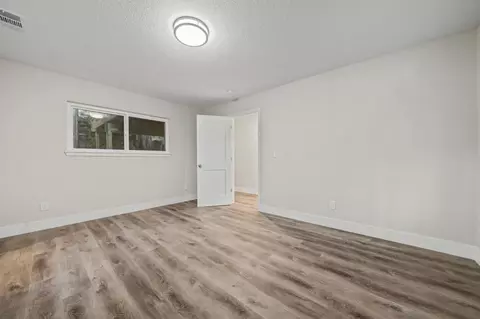 Bedroom - 3115 Apache Rd, Dorrington, CA 95223 photo 8 of 13