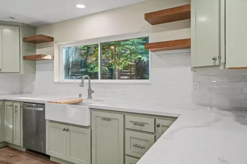 Kitchen - 3115 Apache Rd, Dorrington, CA 95223 photo 2 of 5
