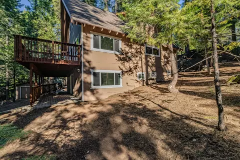 Exterior - 3115 Apache Rd, Dorrington, CA 95223 photo 9 of 14