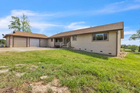 5900 Morgan Pl, Loomis, CA 95650