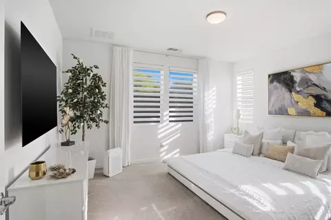 Bedroom - 1582 Ivy Ln, Tracy, CA 95376 photo 1 of 3