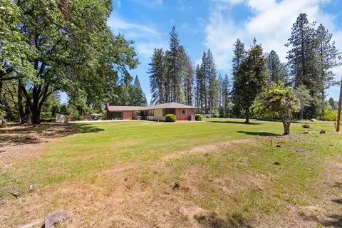 Exterior - 1040 Gladycon Rd, Colfax, CA 95713 photo 10 of 31