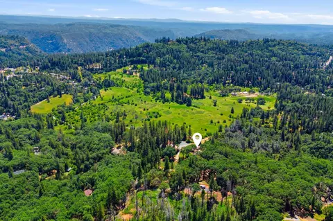 View/Area - 1040 Gladycon Rd, Colfax, CA 95713 photo 9 of 12