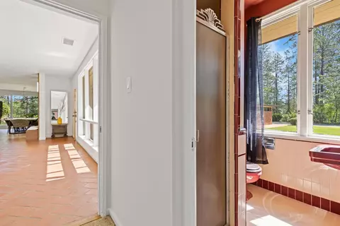Entry Way - 1040 Gladycon Rd, Colfax, CA 95713 photo 3 of 4