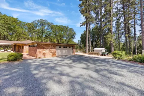 Exterior - 1040 Gladycon Rd, Colfax, CA 95713 photo 7 of 31