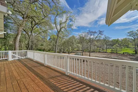 Exterior - 1988 Cold Springs Rd, Placerville, CA 95667 photo 9 of 20