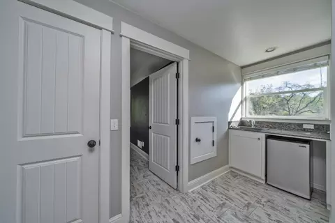 Entry Way - 1988 Cold Springs Rd, Placerville, CA 95667 photo 2 of 2