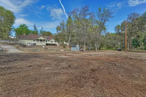 Exterior - 1988 Cold Springs Rd, Placerville, CA 95667 photo 13 of 20