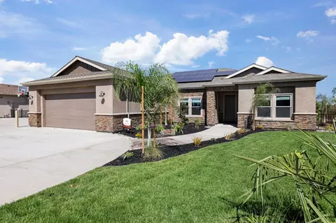 9467 E Jahant Rd, Acampo, CA 95220