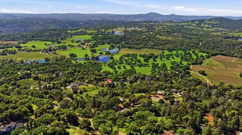 View/Area - 6637 Baralee Ln, Placerville, CA 95667 photo 3 of 7