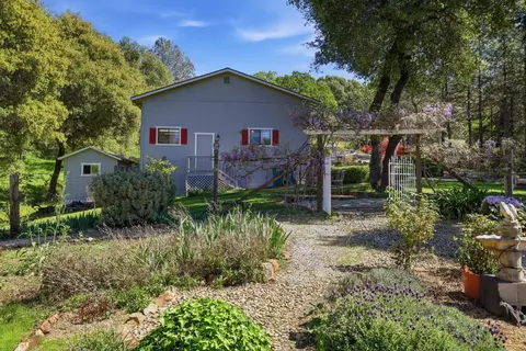 Exterior - 6637 Baralee Ln, Placerville, CA 95667 photo 15 of 30
