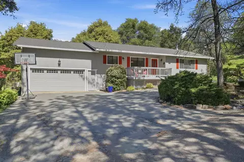 Exterior - 6637 Baralee Ln, Placerville, CA 95667 photo 4 of 30