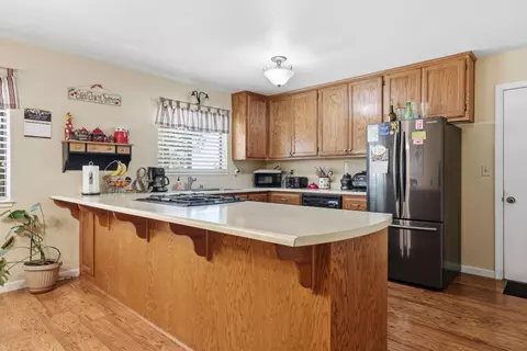Kitchen - 6637 Baralee Ln, Placerville, CA 95667 photo 1 of 7