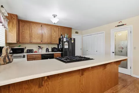 Kitchen - 6637 Baralee Ln, Placerville, CA 95667 photo 7 of 7