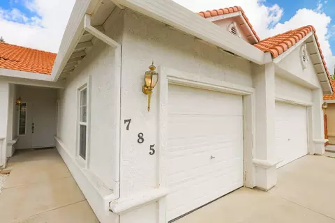 Exterior - 785 Kinglet Ct, Merced, CA 95340 photo 3 of 5
