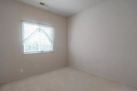 Bedroom - 785 Kinglet Ct, Merced, CA 95340 photo 3 of 5