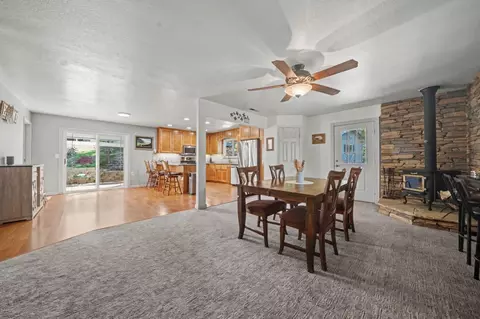Dining - 16270 Meadow View Rd, Sutter Creek, CA 95685 photo 2 of 3