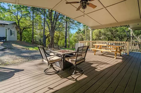 Exterior - 16270 Meadow View Rd, Sutter Creek, CA 95685 photo 5 of 18